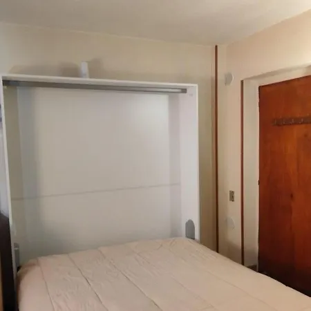 Casa Piccole Marmotte דירה אובינדולי